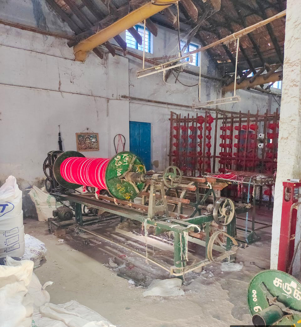 விசைத்தறி நெசவுக்கூடம்